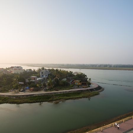 Royal Riverside Hoi An Hotel & Spa Exterior photo