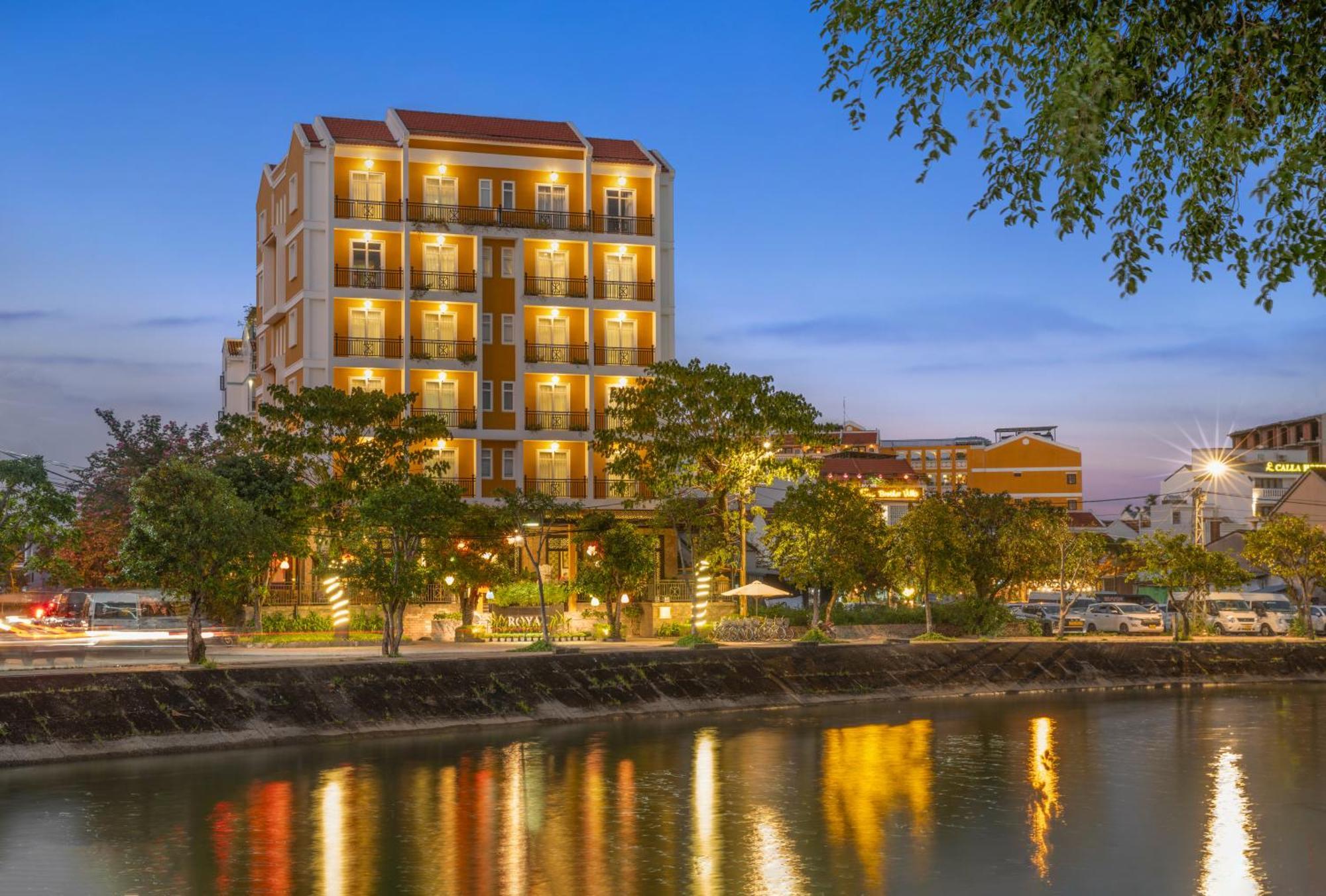 Royal Riverside Hoi An Hotel & Spa Exterior photo