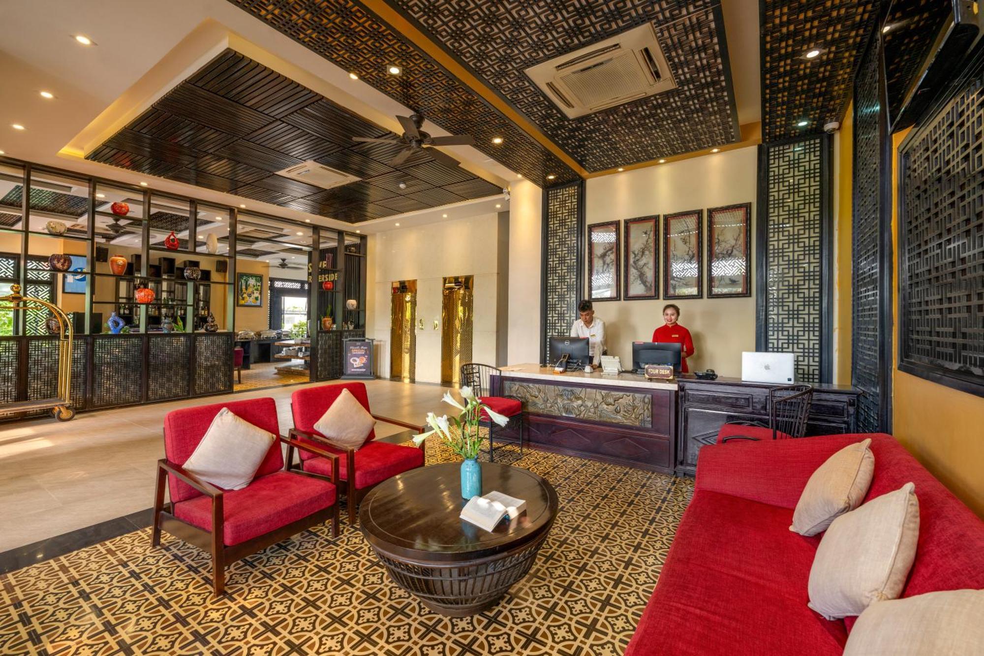 Royal Riverside Hoi An Hotel & Spa Exterior photo